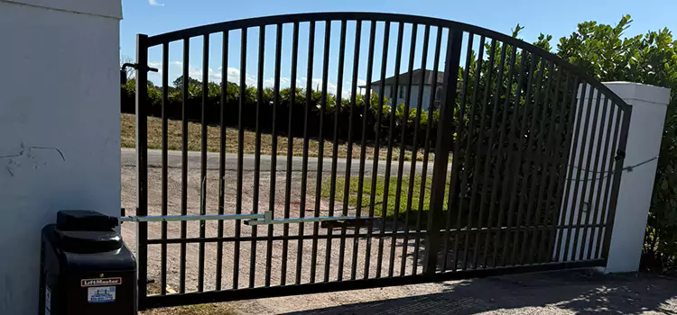 Driveway Fence Repair Brandon